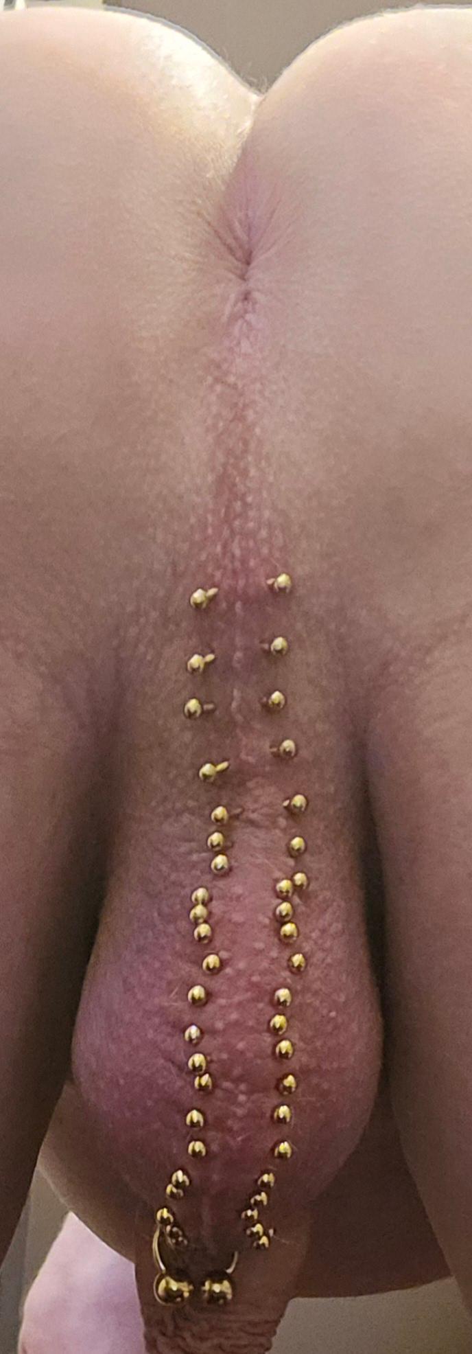 Sehen Sie sich Nippelpierceds Live-Sexshow an