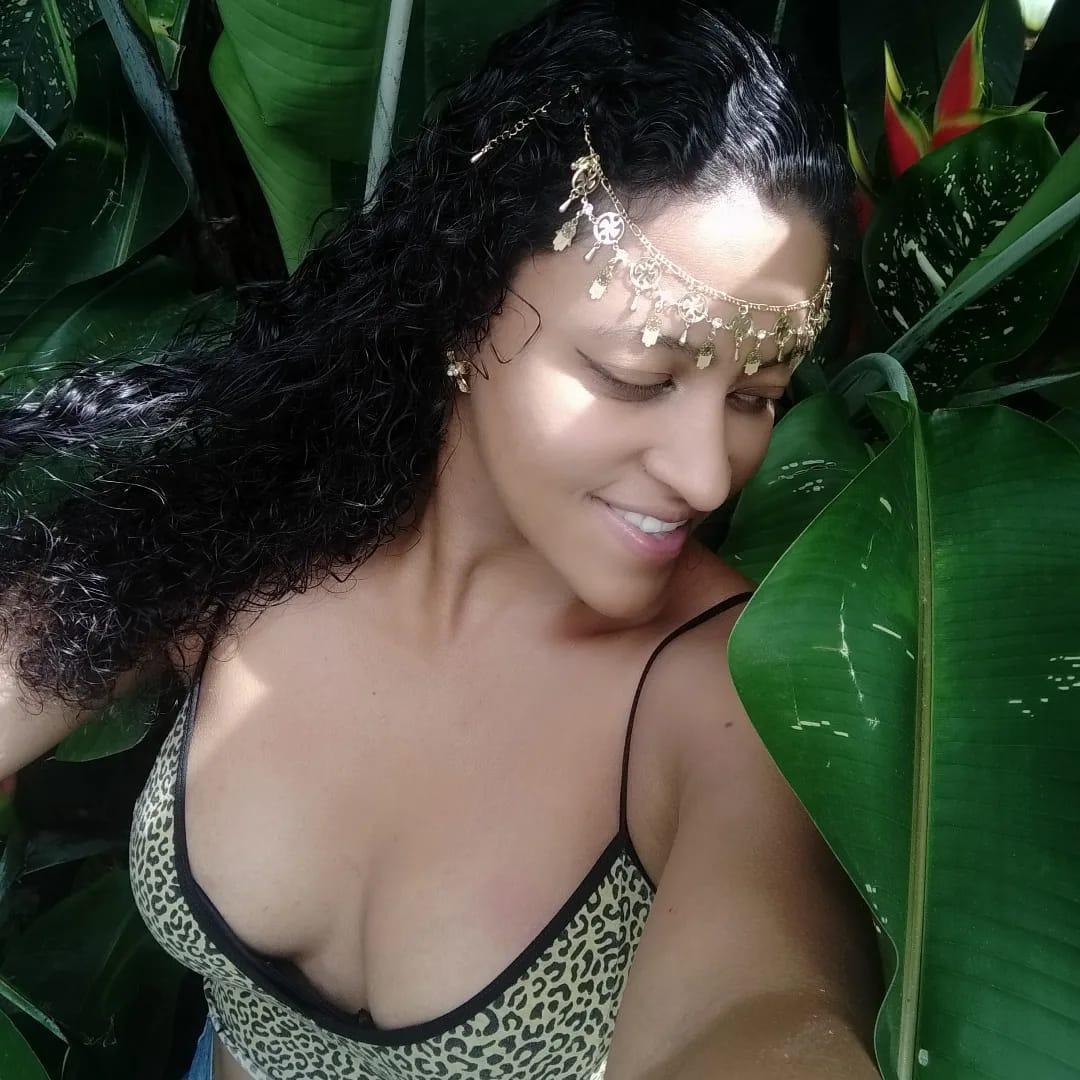 Watch PieldeChocolate's Live Sex Show
