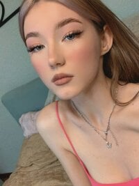 Watch Aliceblush's Live Sex Show