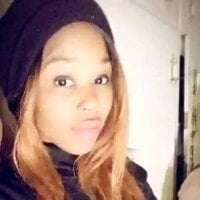 Sehen Sie sich ReginaStar16s Live-Sexshow an