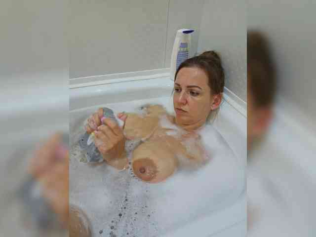 MilaSavory's Webcam Live Show
