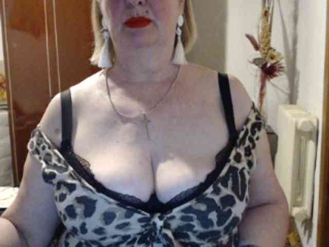 Secretfox's Webcam Live Show