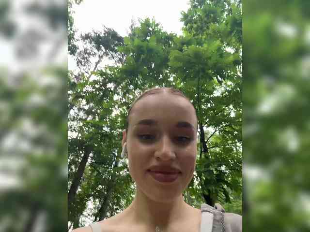Enchantix's Webcam Live Show