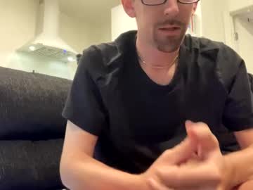 Порночат с onthecumup69