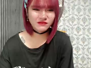 Порночат с queen_elicktra